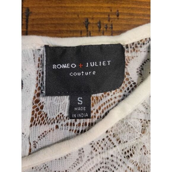 Romeo & Juliet Couture Angel Sleeve Lace Peasant Midi Dress - Picture 3 of 7